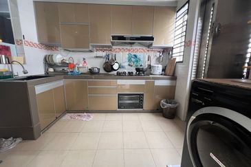 2-Storey Terrace at The Golf East, Horizon Hills for sale