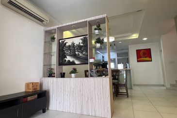 2-Storey Terrace at The Golf East, Horizon Hills for sale