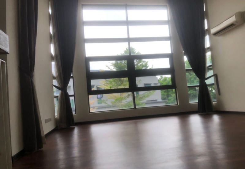 3-Storey Bungalow at The Hills, Horizon Hills for sale