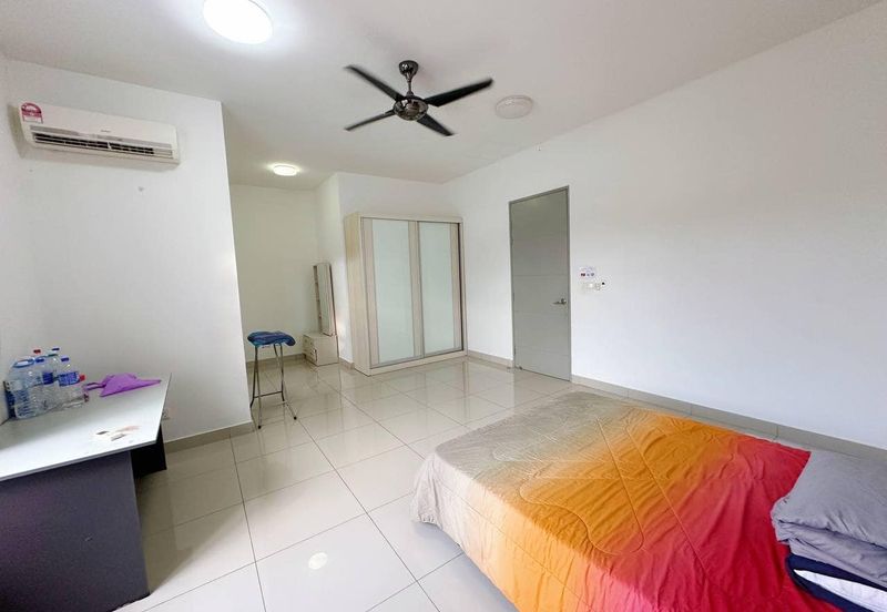 2-Storey Terrace House at The Green, Horizon Hills for sale