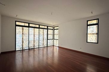 3-Storey Semi-D Corner at The Woodlands, Horizon Hills for sale