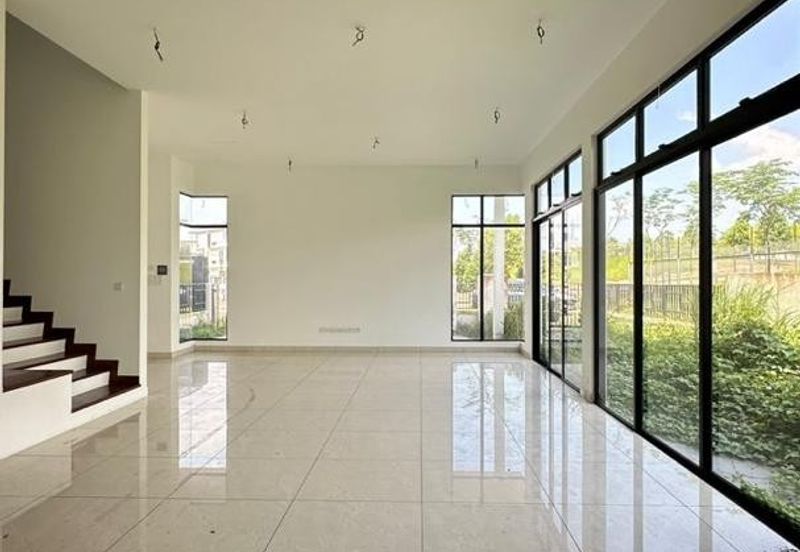 3-Storey Semi-D Corner at The Woodlands, Horizon Hills for sale