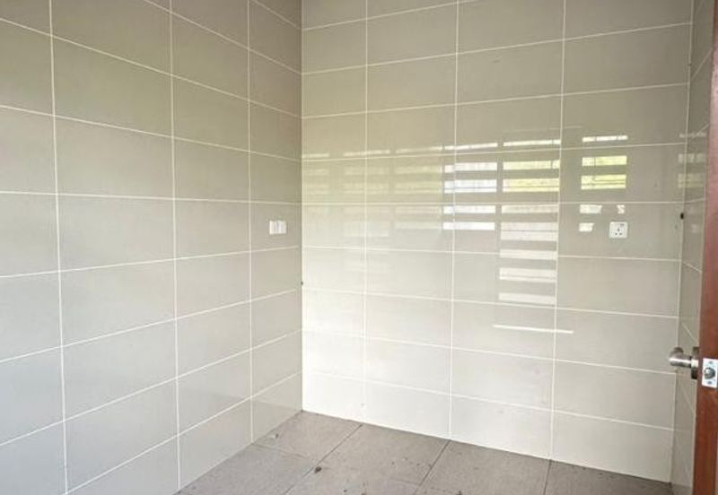 3-Storey Semi-D Corner at The Woodlands, Horizon Hills for sale