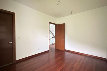 3-Storey Semi-D Corner at The Woodlands, Horizon Hills for sale