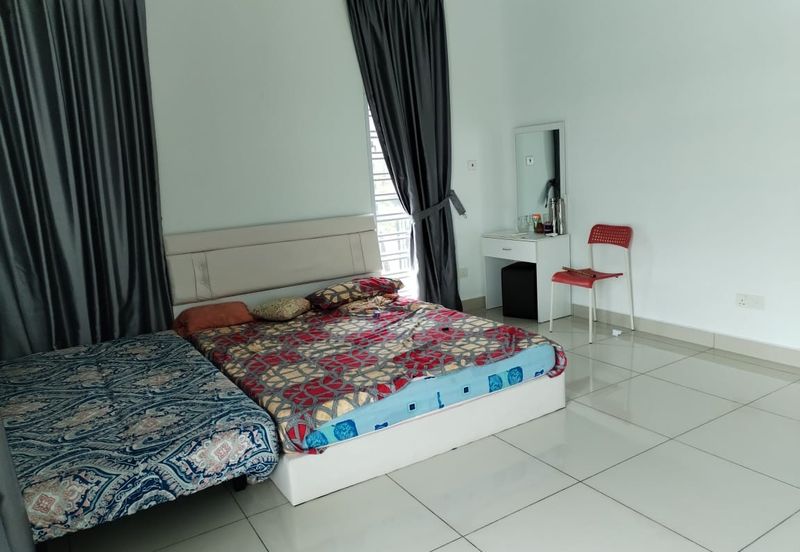 2-Storey Terrace Corner lot at Horizon Hills for sale