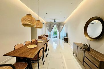 D'Suites , Akasia Horizon