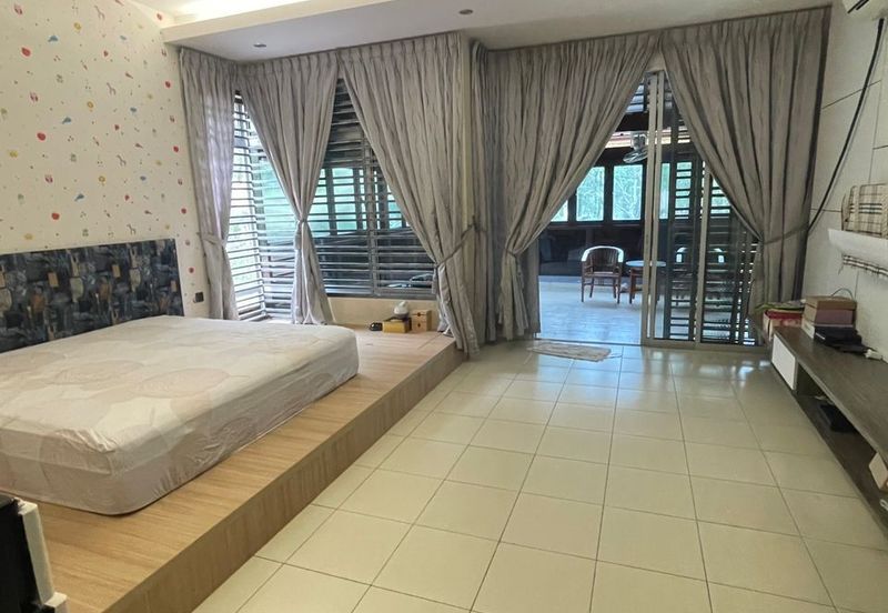 2-Storey Cornet unit at Horizon Hills for sale