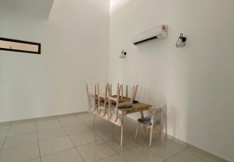 2-Storey Cluster Corner House at Horizon Hills for sale