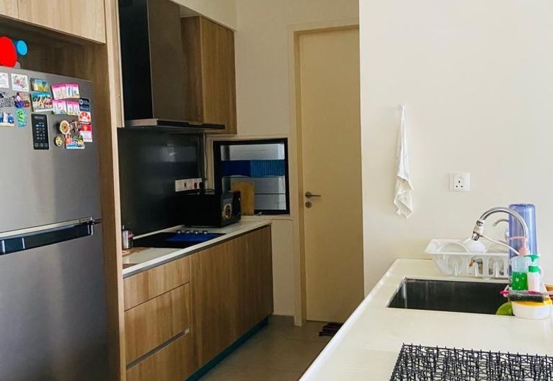 Petalz Residences (Residensi Rimbunan)