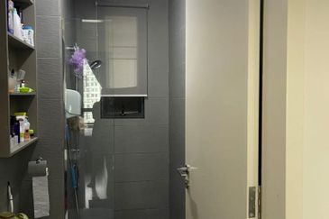 Petalz Residences (Residensi Rimbunan)