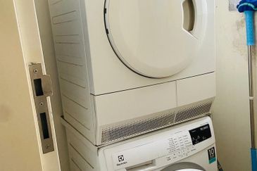 Petalz Residences (Residensi Rimbunan)