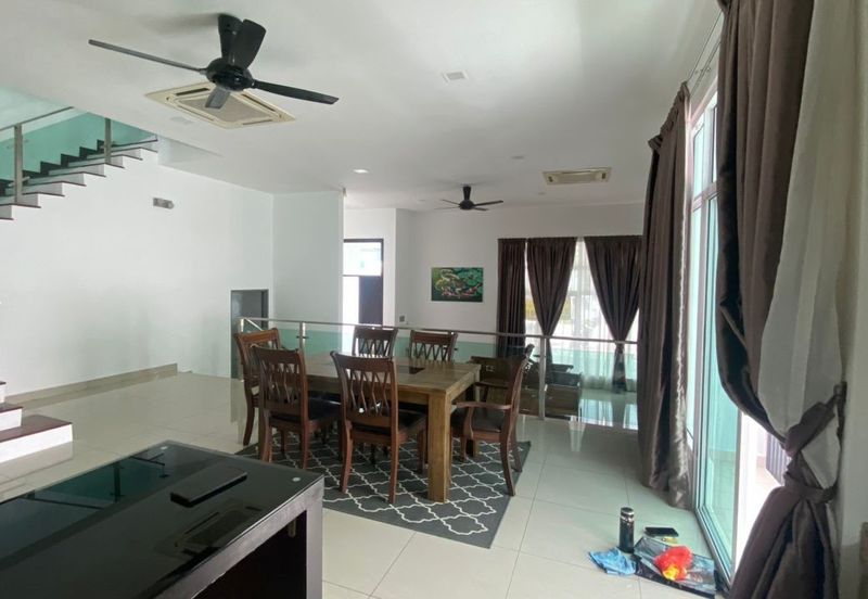 Clover Garden Residences