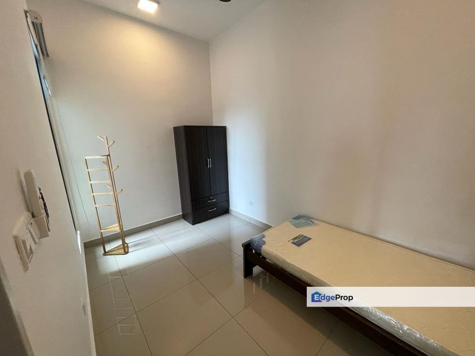 1 March Available, Kuala Lumpur, Jalan Klang Lama (Old Klang Road)