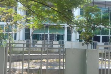 Lagenda Waterfront Homes