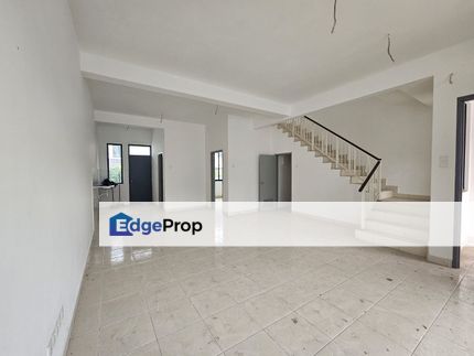 Taman Austin Duta 2-storey Terrace House, Johor, Johor Bahru