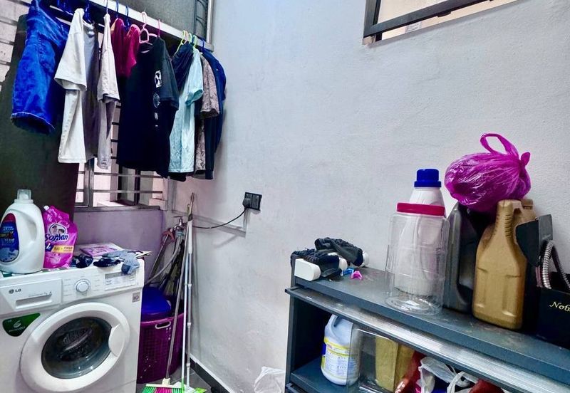 Jentayu Residency (Jentayu Residensi)