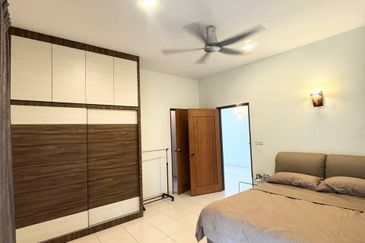 Horizon Hill (Cluster House Corner Lot)