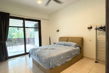 Horizon Hill (Cluster House Corner Lot)