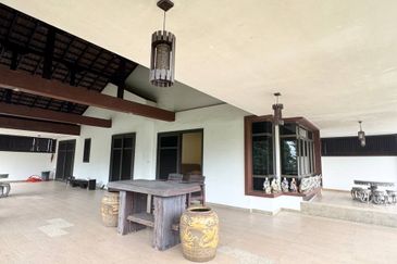 Horizon Hill (Cluster House Corner Lot)