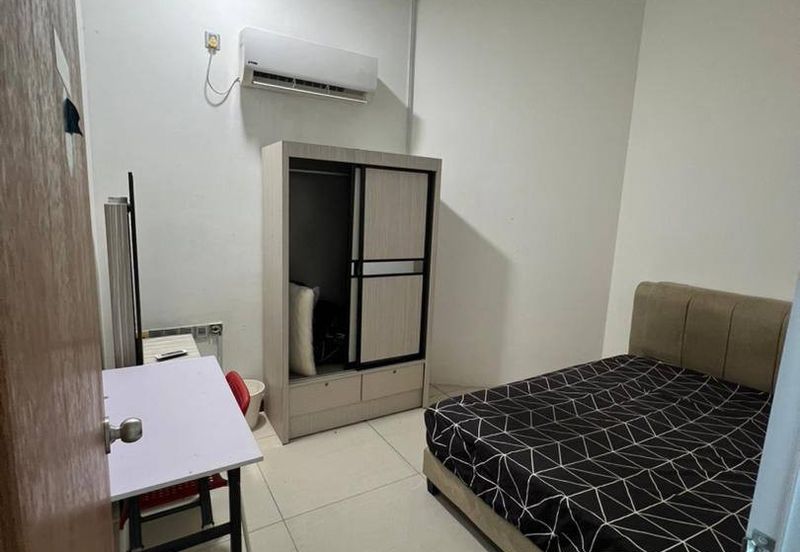 Paragon Suites @ CIQ