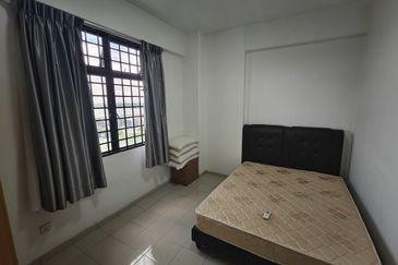 Aloha Tower Condominium