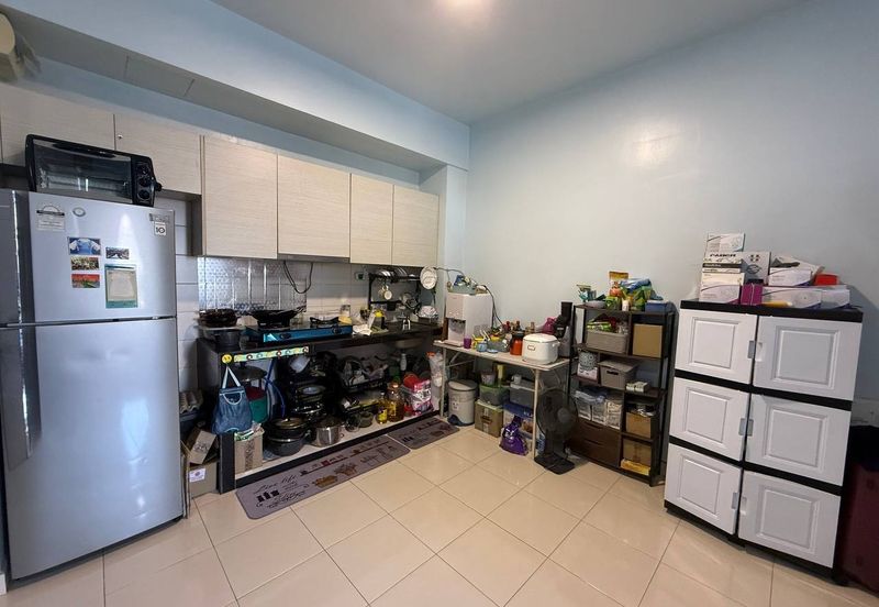 Dedaun Hijau (Greenfield Regency)