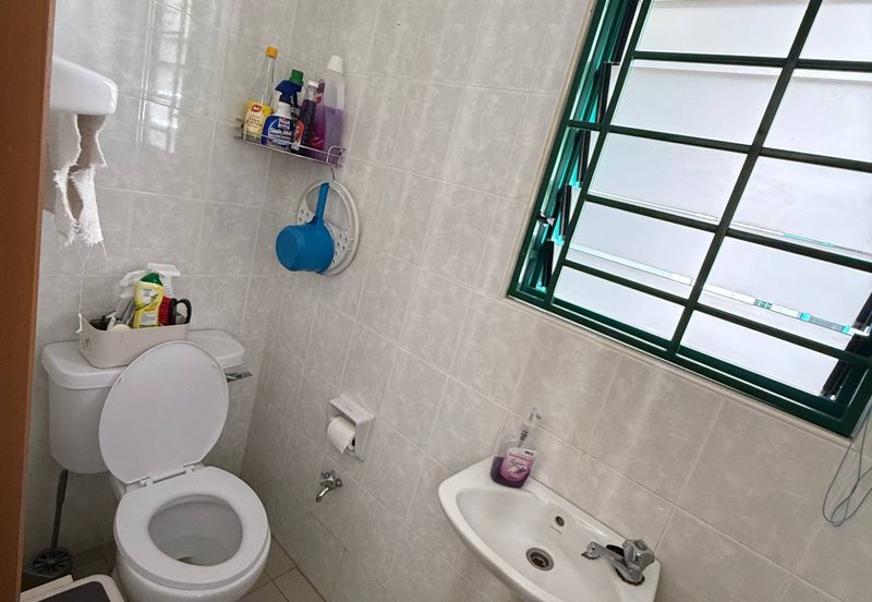 The Straits View, Bandar Baru Permas Jaya