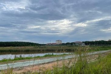 Heavy Industrial land located at Jasin