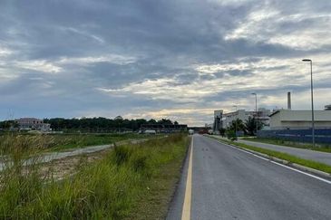 Heavy Industrial land located at Jasin