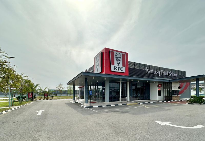 New 2 or 3 Storey Shop for sale