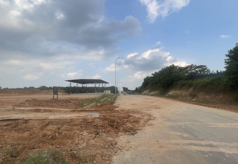 Ulu Tiram medium industrial land for sale