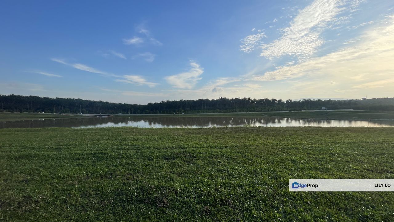 Commercial land at Senai Airport City for sale, Johor, Senai