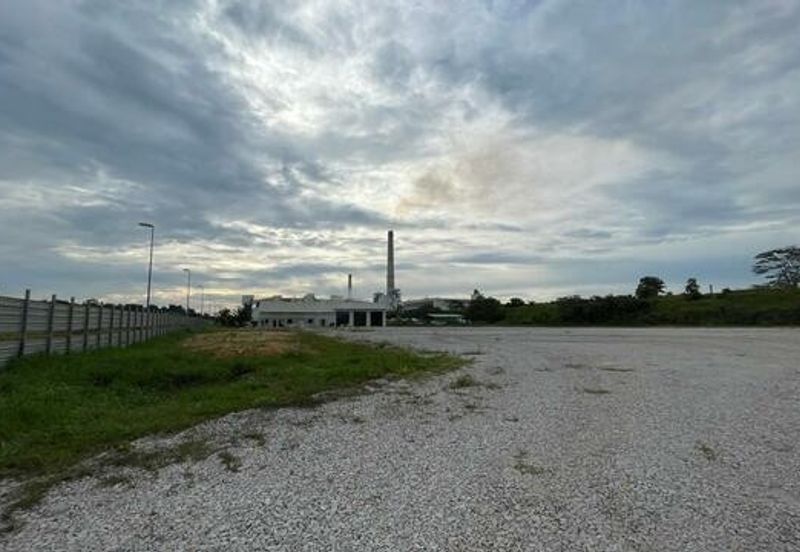 Heavy Industrial land located at Jasin
