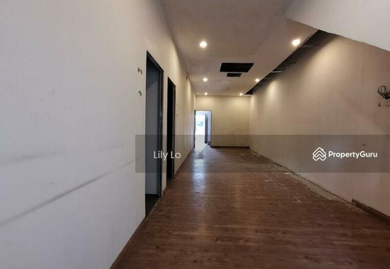 Bukit Indah Commercial for RENT