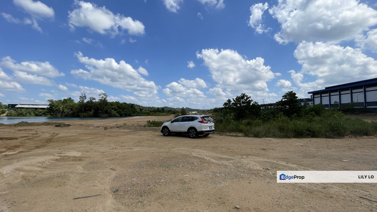 Jalan Batu Pahat, Johor, Kluang