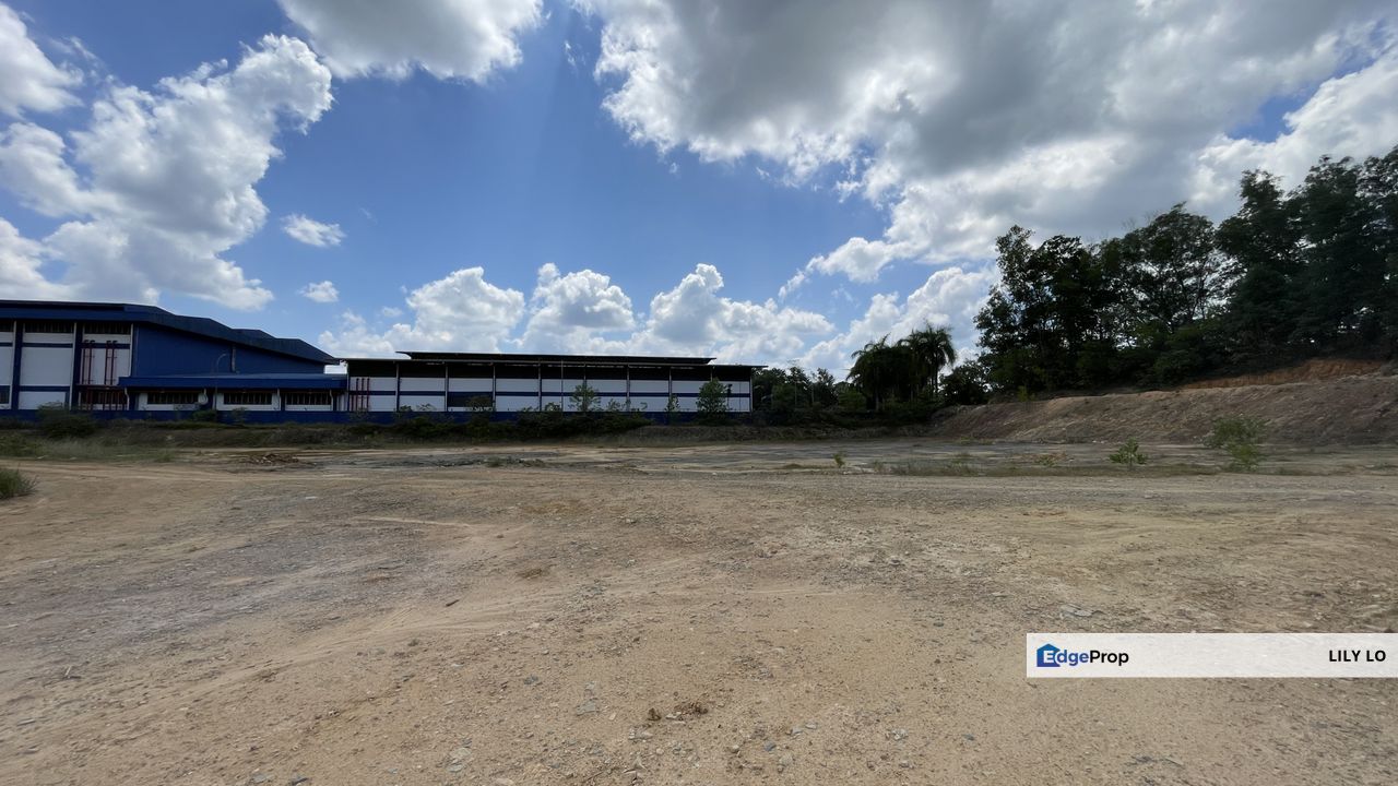 Jalan Batu Pahat, Johor, Kluang