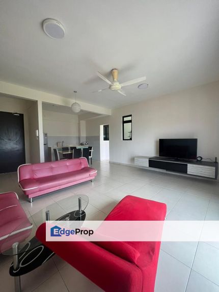 Fully Furnished & Well Maintain Service Apartment for sale, Johor, Skudai