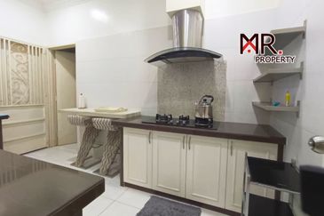 BANDAR AMANJAYA (ZON KENANGA)