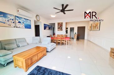 Ferringhi Residence 2