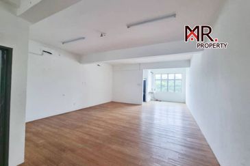 Pusat Perniagaan Perdana