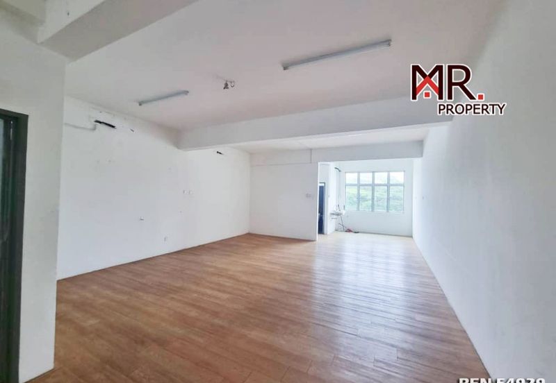 Pusat Perniagaan Perdana