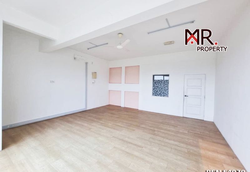 Pusat Perniagaan Perdana