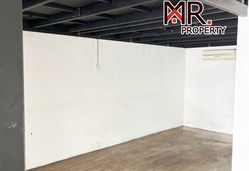 Pusat Perniagaan Perdana