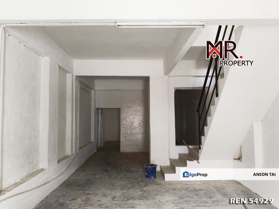 FACING ROAD Double Storey Shop Lot Padang Serai FOR RENT, Kedah, Kulim