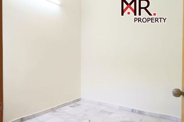 Bandar Laguna Merbok