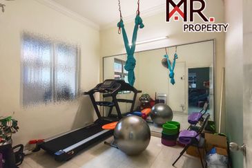 Bandar Laguna Merbok