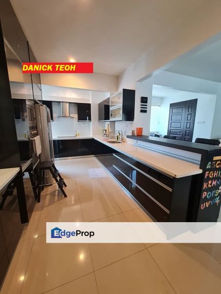 Surin 1307sf Condominium Hillview Located in Tanjung Bungah, Penang, Tanjung Bungah