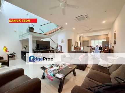 3 Storey Terrace Permai Garden w Facilities Located in Tanjung Bungah, Penang, Tanjung Bungah