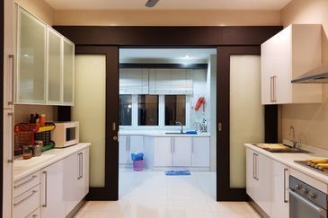 Jalan Seri Tanjung Pinang 