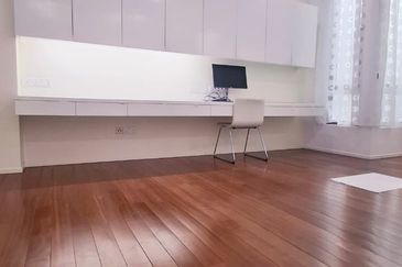 Raffles Residence 199